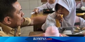 Saat Siswi SD Menolak Makan Nasi Kotak Gratis demi Berbagi dengan Ibunya di Rumah