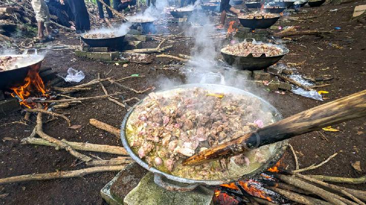 Sebanyak 45 Kambing Diolah untuk Acara Tradisi Nyadran