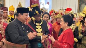 Prabowo Kirim Karangan Bunga dan Ucapan Ultah Langsung ke Megawati, Apa Isinya?