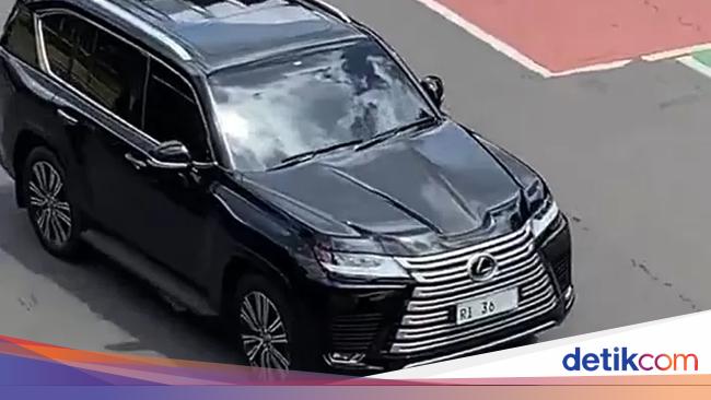 Menguak Identitas Mobil RI 36 Raffi Ahmad yang Viral Dikawal Patwal